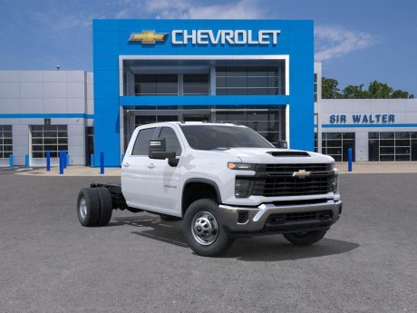 2025 Chevrolet Silverado 3500HD CC Work Truck 