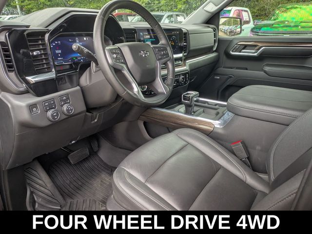 2023 Chevrolet Silverado 1500 RST photo 6