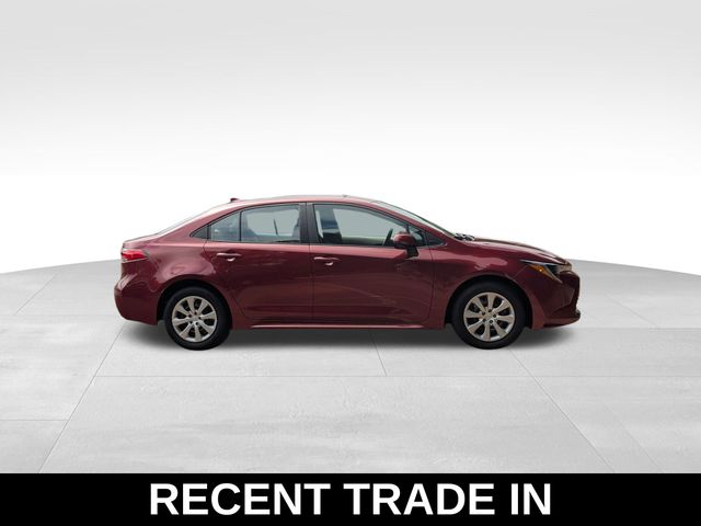2024 Toyota Corolla LE photo 6