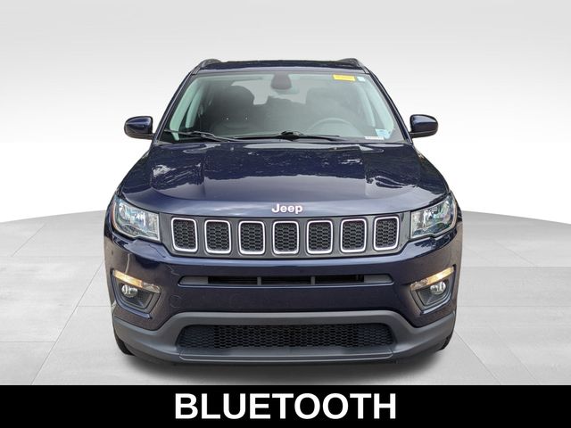 2021 Jeep Compass Latitude photo 2