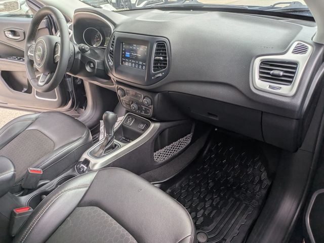 2021 Jeep Compass Latitude photo 21