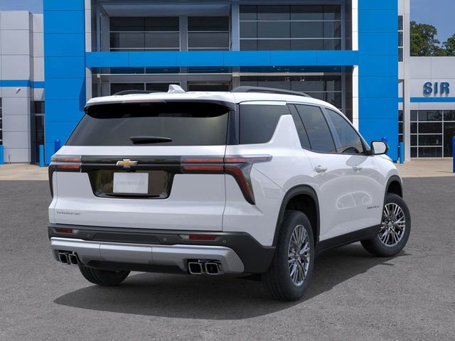 2026 Chevrolet Traverse photo 2