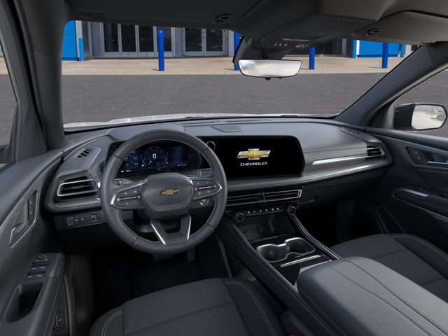 2026 Chevrolet Traverse photo 13