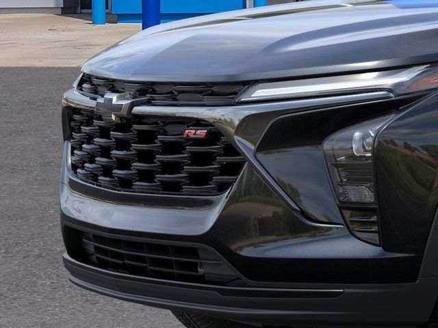 2025 Chevrolet Trax photo 8