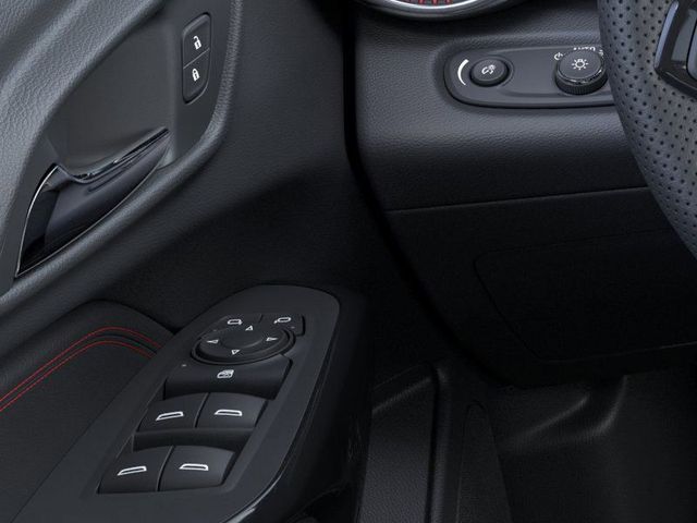 2025 Chevrolet Trax photo 16
