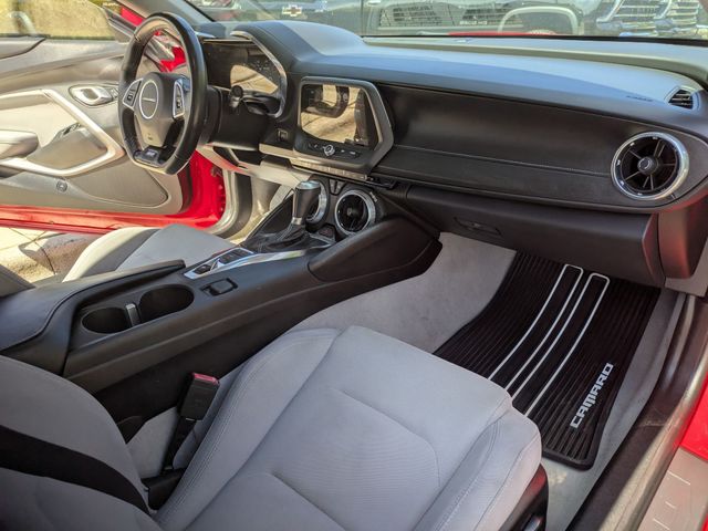 2018 Chevrolet Camaro 1SS Coupe photo 20