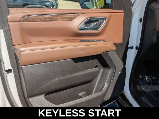 2021 Chevrolet Suburban High Country photo 16