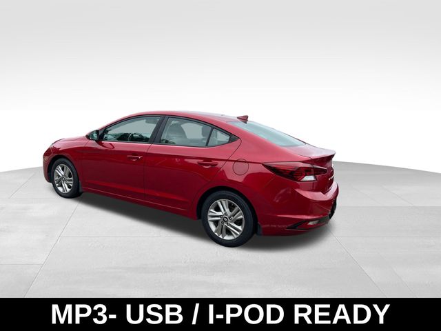 2020 Hyundai Elantra SEL photo 3