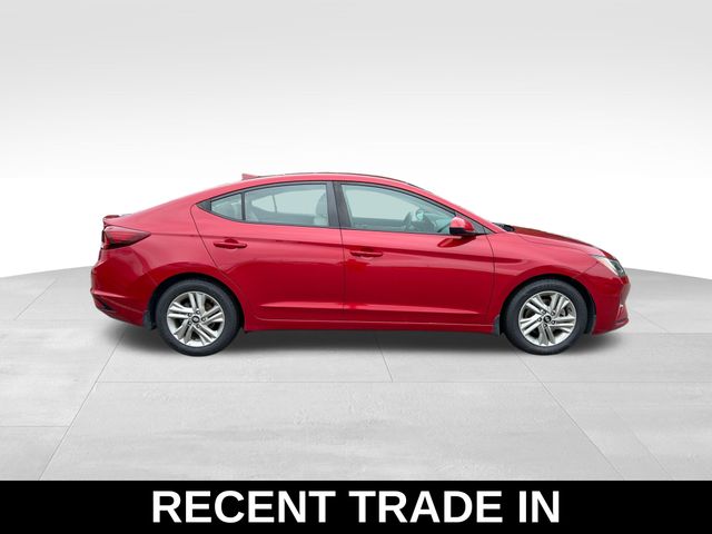 2020 Hyundai Elantra SEL photo 6