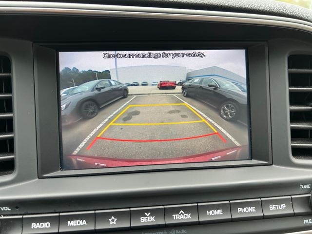 2020 Hyundai Elantra SEL photo 19