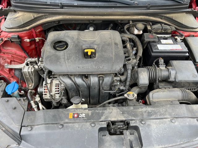 2020 Hyundai Elantra SEL photo 20