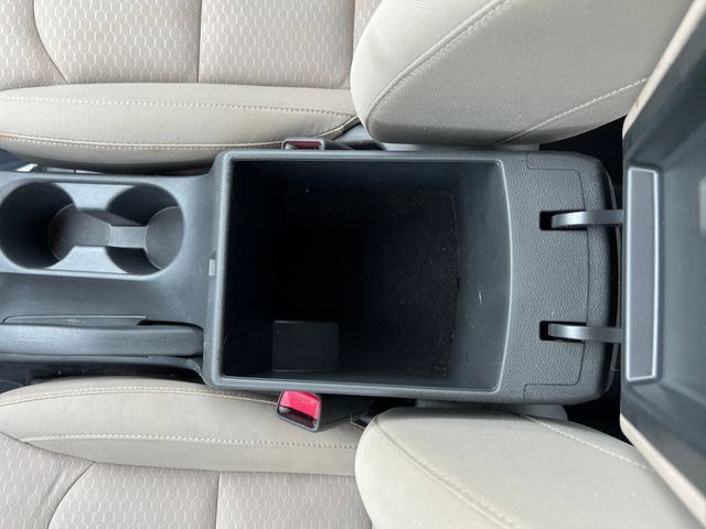 2020 Hyundai Elantra SEL photo 24
