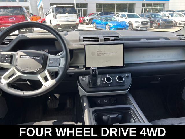 2024 Land Rover Defender 130 X-Dynamic SE photo 7