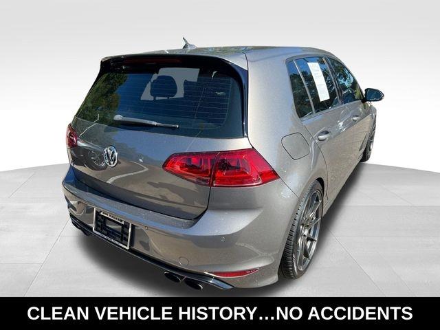 2015 Volkswagen Golf R photo 4