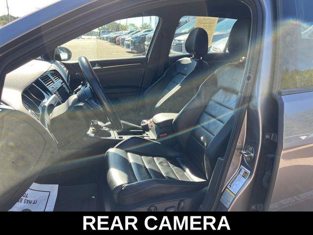 2015 Volkswagen Golf R photo 8