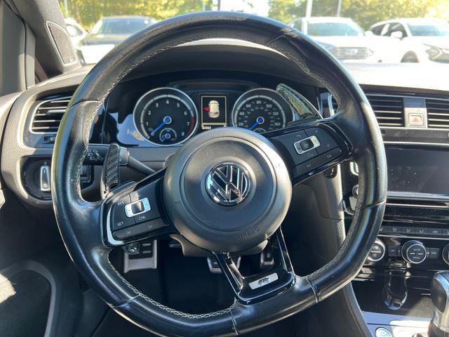 2015 Volkswagen Golf R photo 13