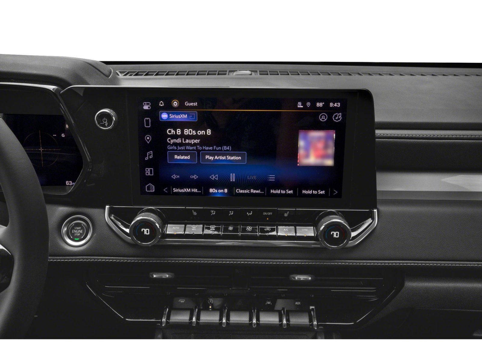 2026 Chevrolet Colorado LT photo 9