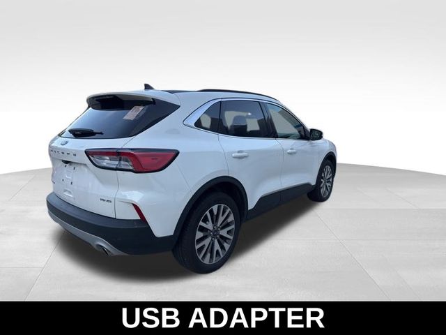 2022 Ford Escape Titanium photo 4