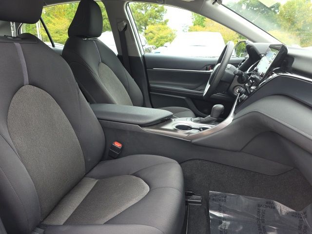 2024 Toyota Camry LE photo 13