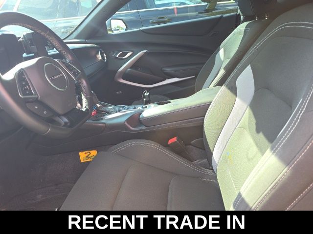 2021 Chevrolet Camaro LT1 photo 6