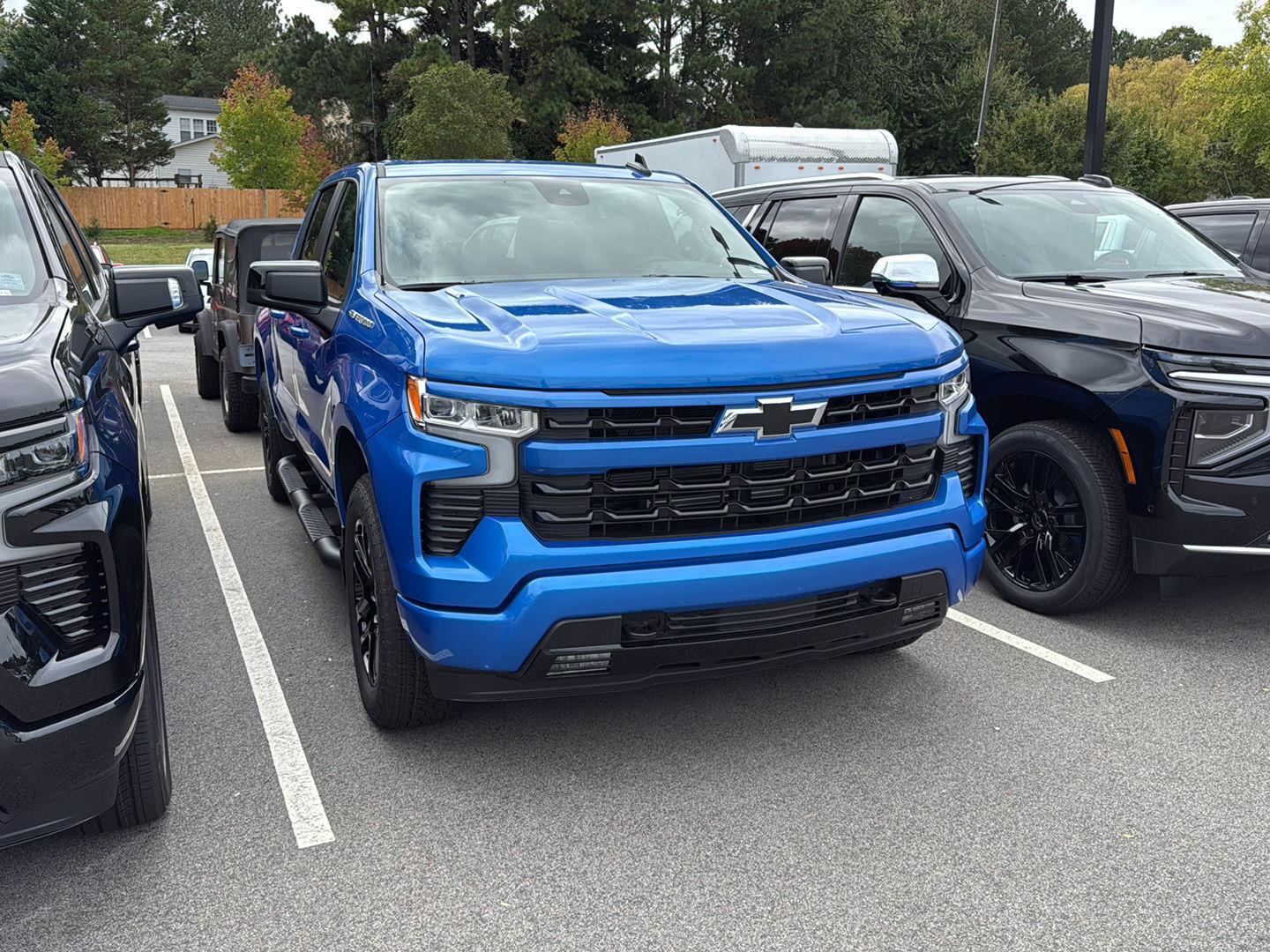 2026 Chevrolet Silverado 1500 RST photo 2