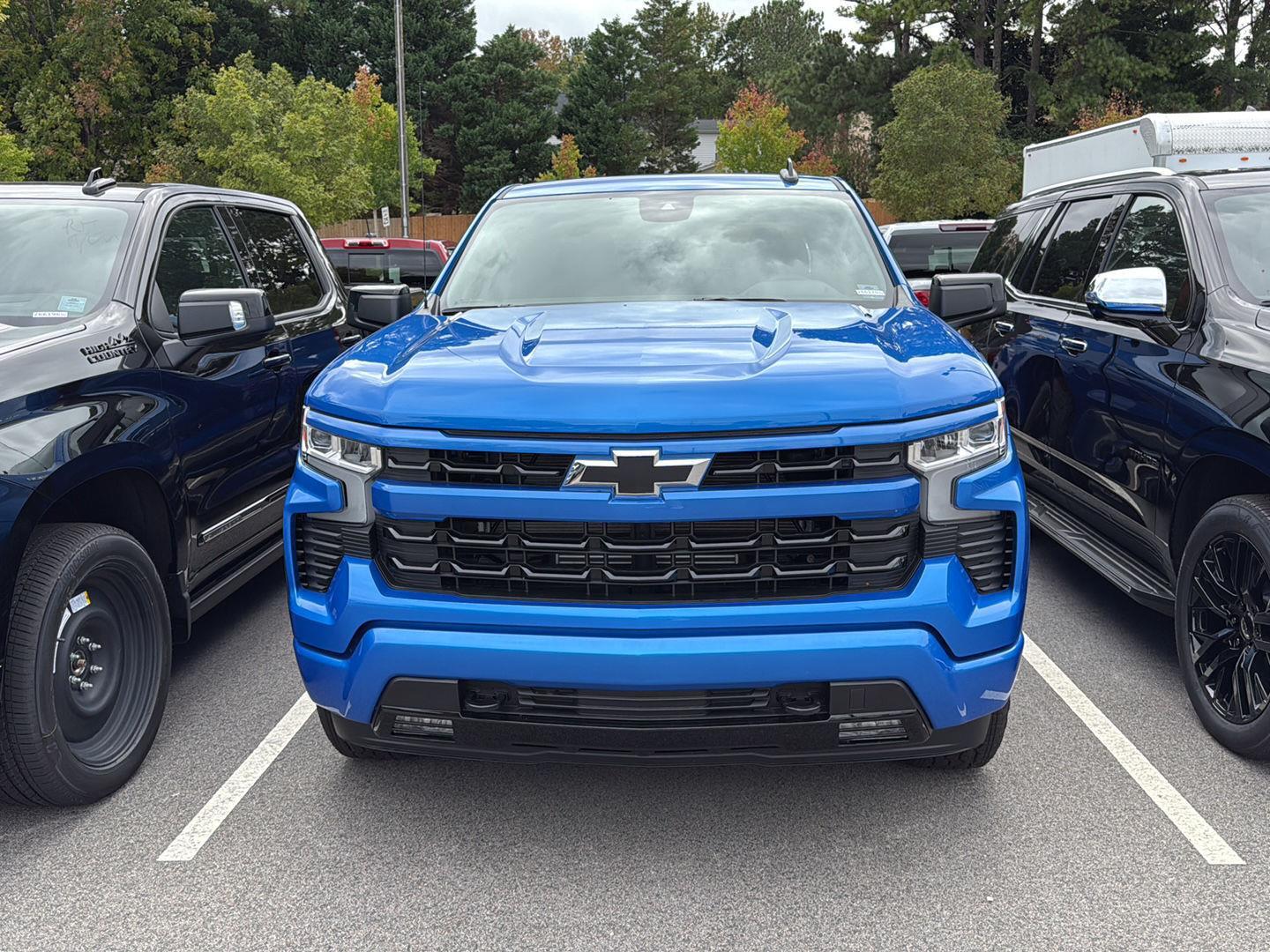 2026 Chevrolet Silverado 1500 RST photo 3