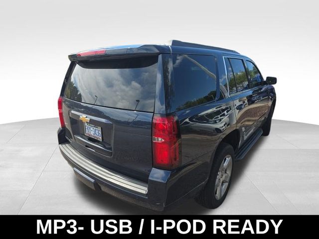 2019 Chevrolet Tahoe LT photo 2