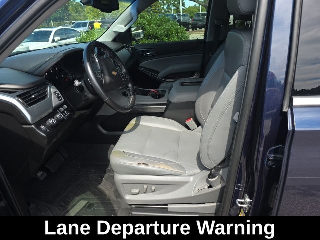 2019 Chevrolet Tahoe LT photo 12