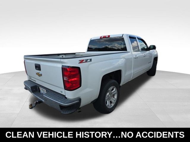 2015 Chevrolet Silverado 1500 LT photo 3