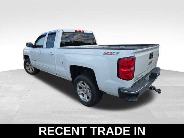2015 Chevrolet Silverado 1500 LT photo 4