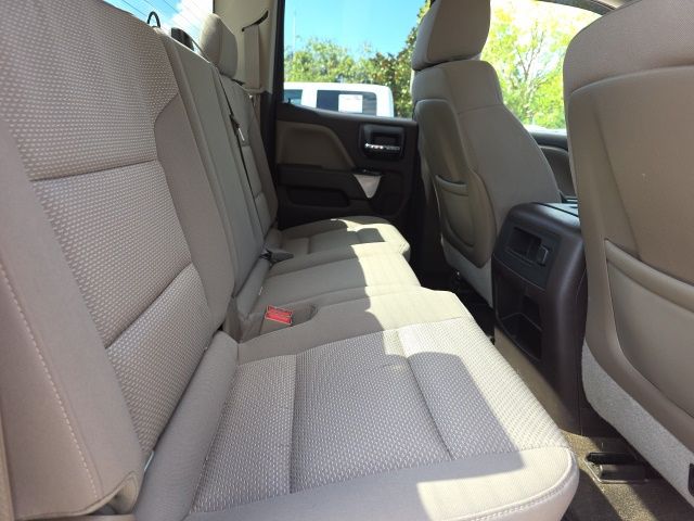 2015 Chevrolet Silverado 1500 LT photo 9