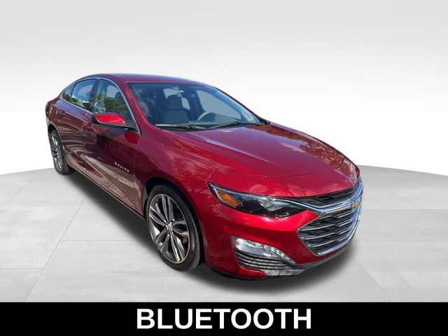 2022 Chevrolet Malibu 1LT photo 2