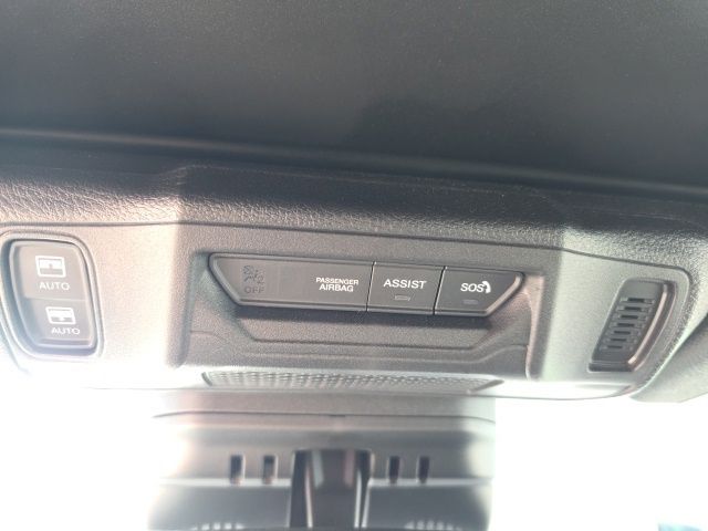 2024 Jeep Wrangler Sahara photo 15