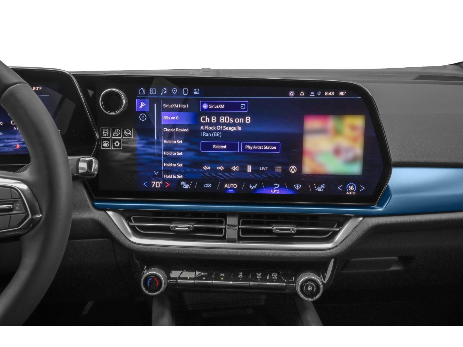 2026 Chevrolet Equinox EV LT photo 9