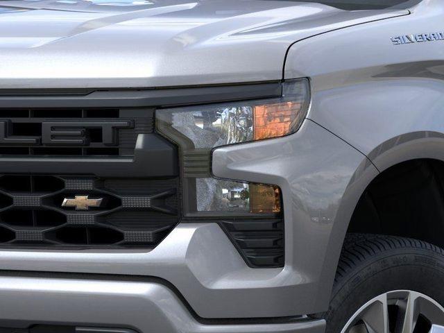2026 Chevrolet Silverado 1500 Custom photo 8