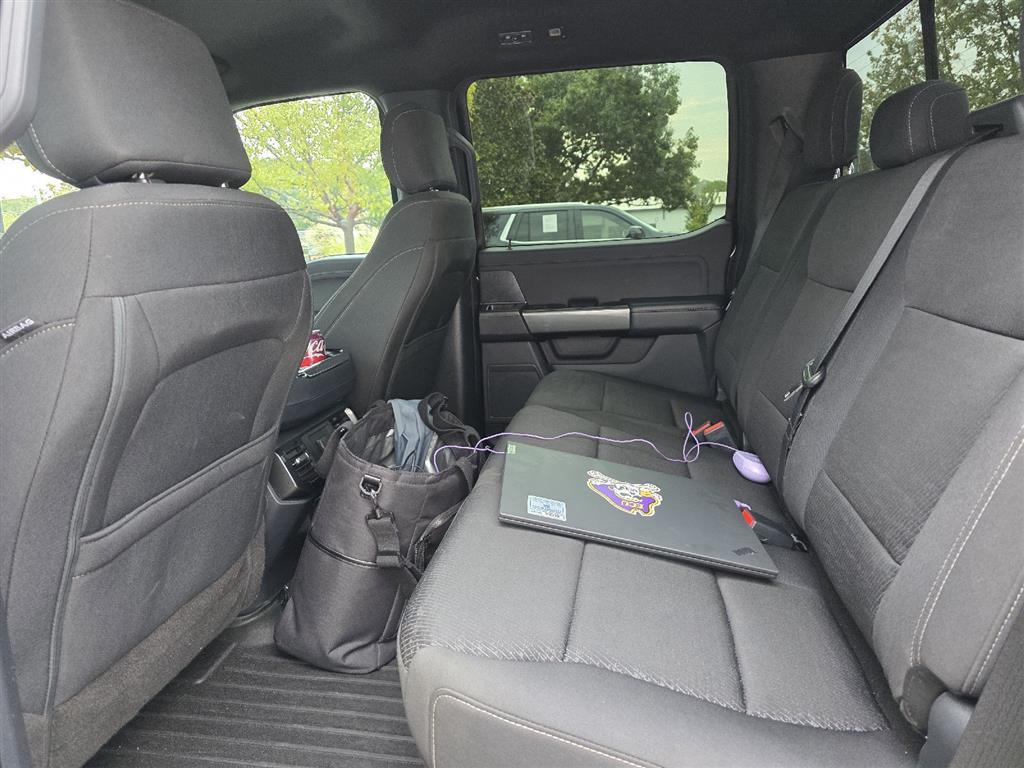 2021 Ford F-150 XLT photo 8
