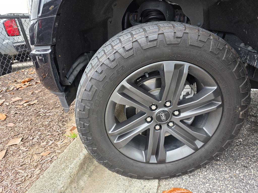2021 Ford F-150 XLT photo 11