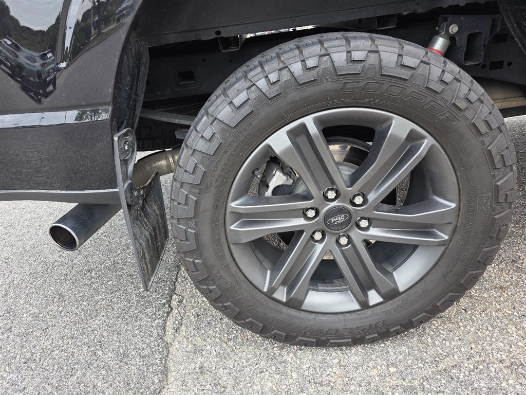 2021 Ford F-150 XLT photo 13