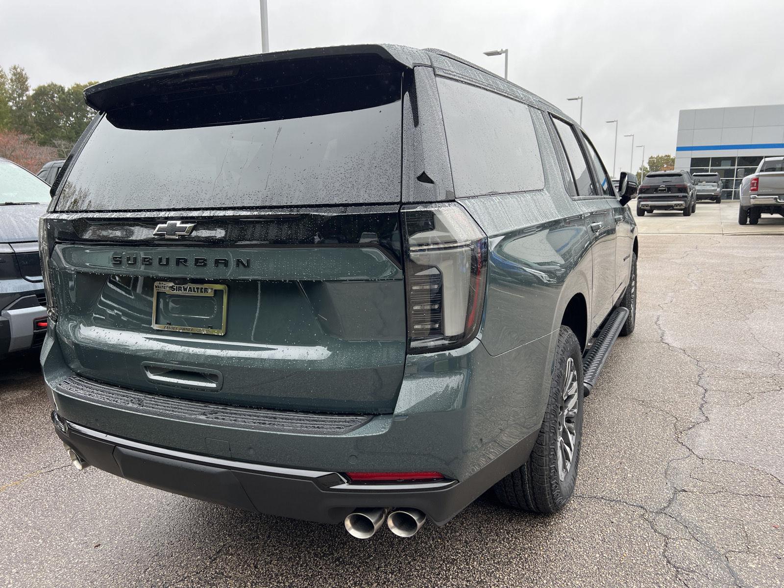 2026 Chevrolet Suburban Z71 photo 2