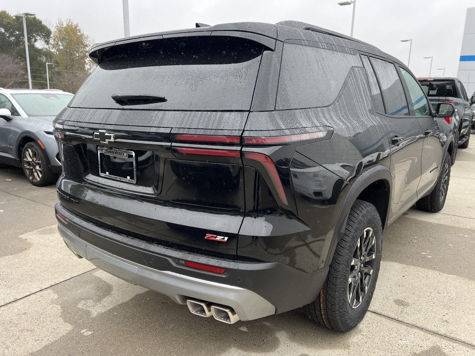 2026 Chevrolet Traverse Z71 photo 4