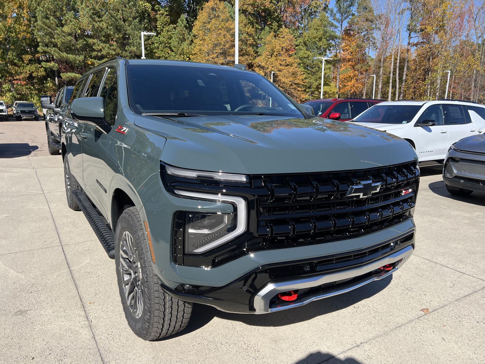 2026 Chevrolet Suburban Z71 photo 4