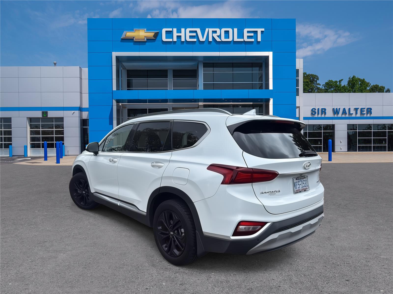 2020 Hyundai Santa Fe SEL photo 2