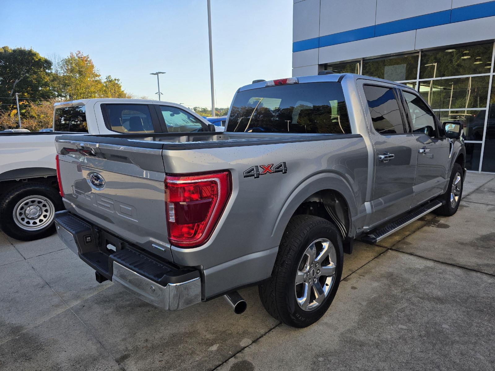2022 Ford F-150 XLT photo 3