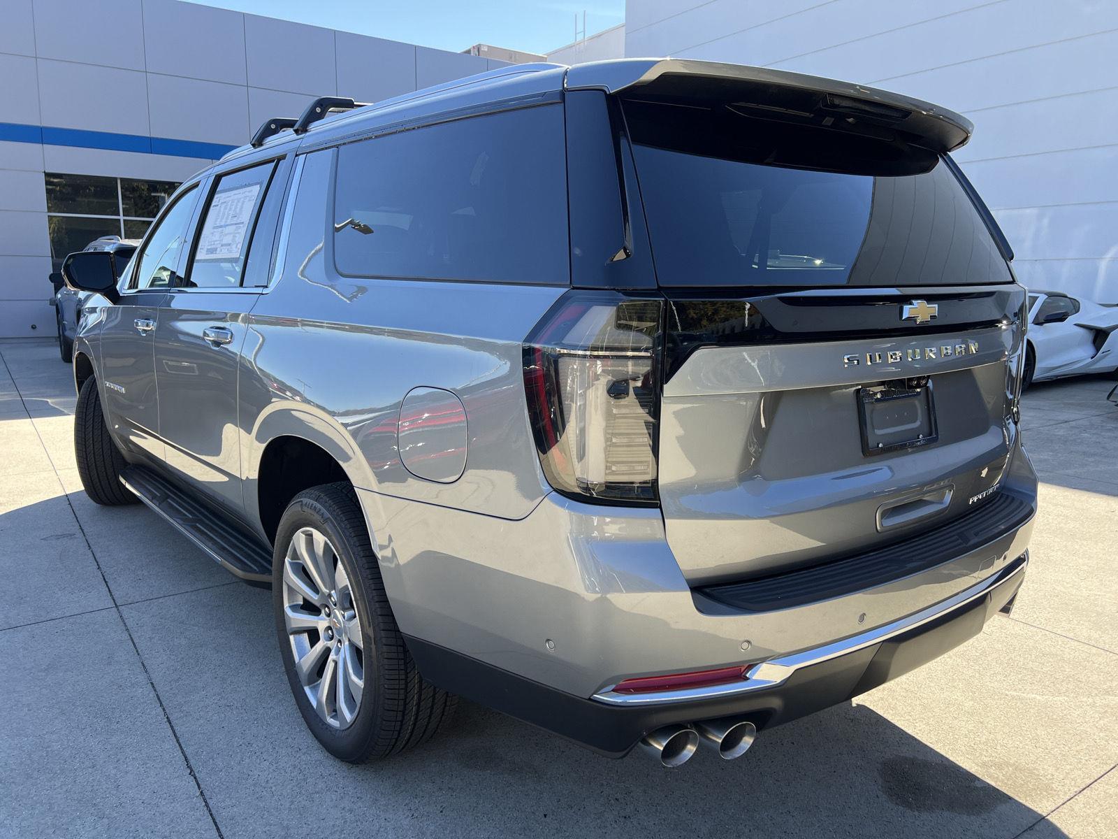 2026 Chevrolet Suburban Premier photo 3