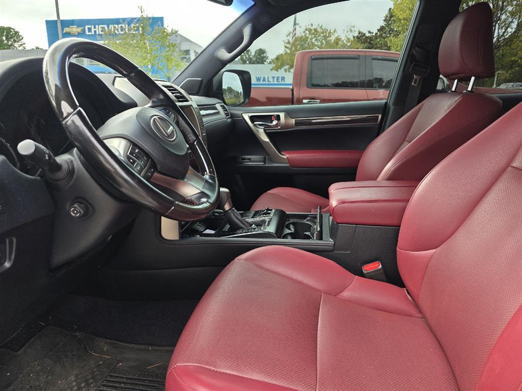 2021 Lexus GX 460 Premium photo 3