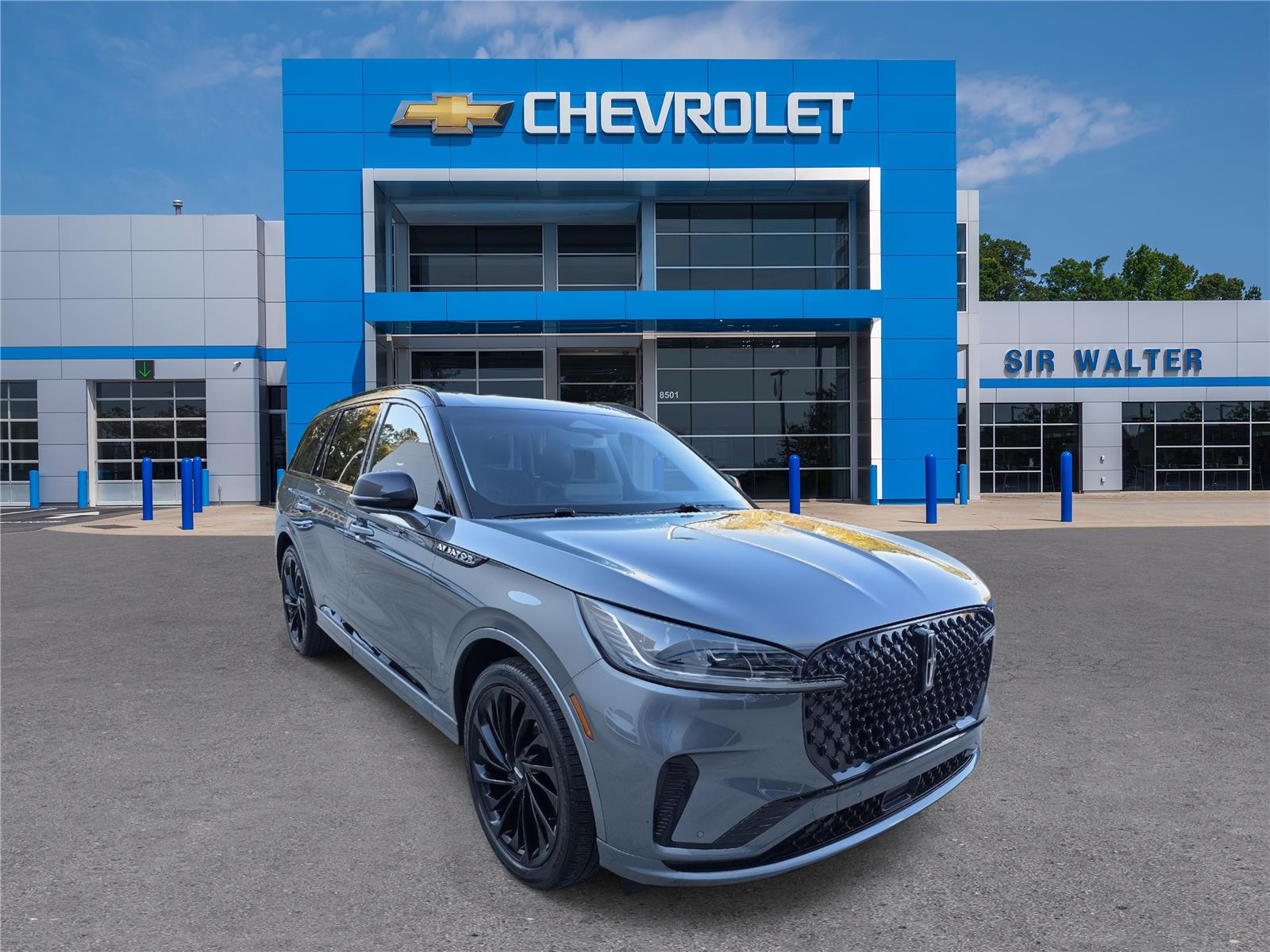 2025 Lincoln Aviator Reserve photo 2