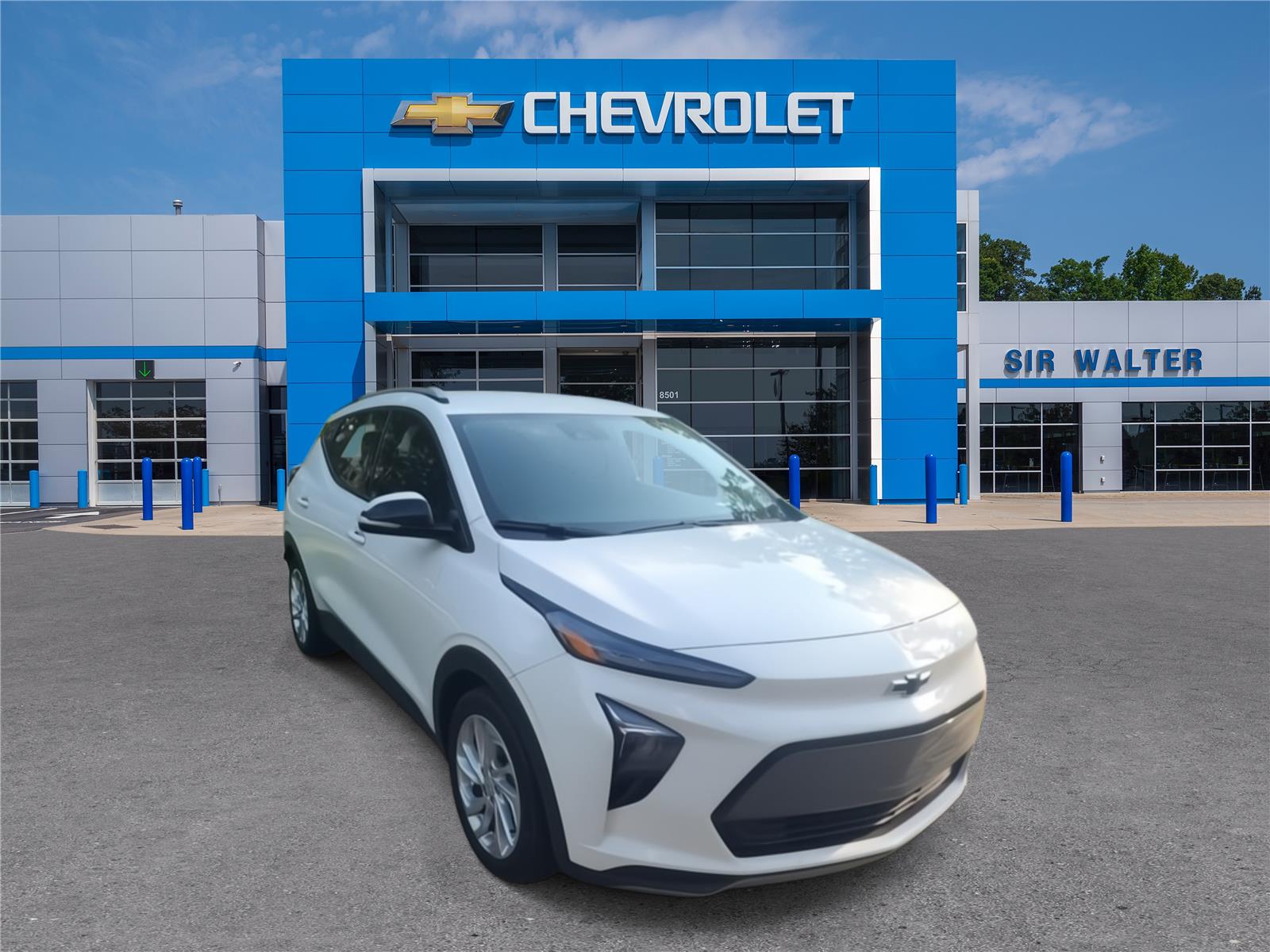 Used 2022 Chevrolet Bolt EUV LT with VIN 1G1FY6S00N4111059 for sale in Raleigh, NC