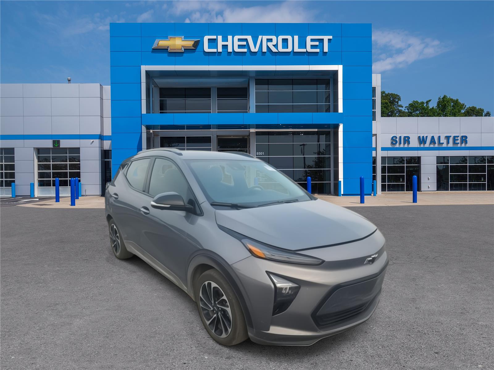 Used 2023 Chevrolet Bolt EUV Premier with VIN 1G1FZ6S0XP4116043 for sale in Raleigh, NC