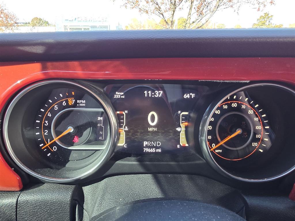 2018 Jeep Wrangler Unlimited Sahara photo 3