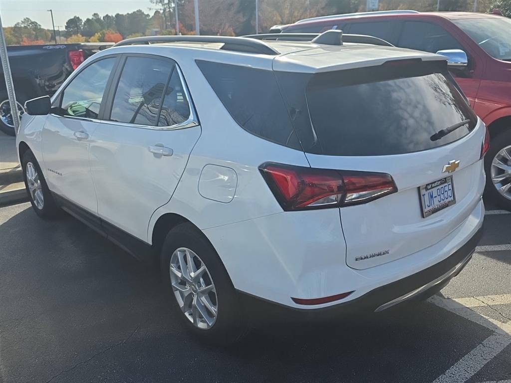 2023 Chevrolet Equinox LT photo 3
